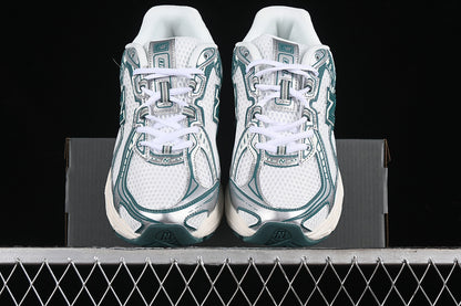 New Balance 740 Sea Salt